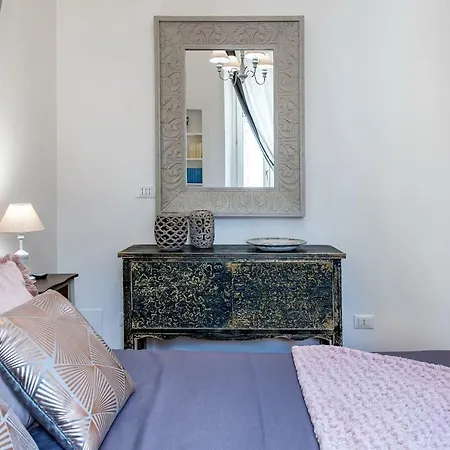 Luxury In Historical Building Lejlighed *
